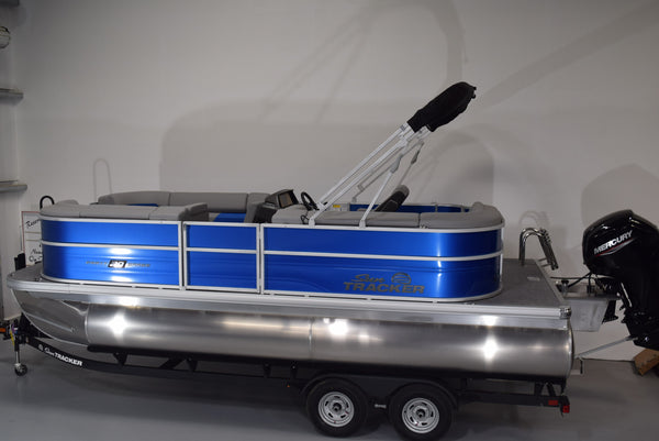 Sun Tracker Party Barge 20 DLX - 2026