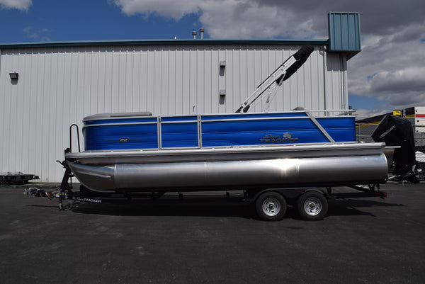 Sun Tracker Party Barge 22 RF DLX XP3 - 2026