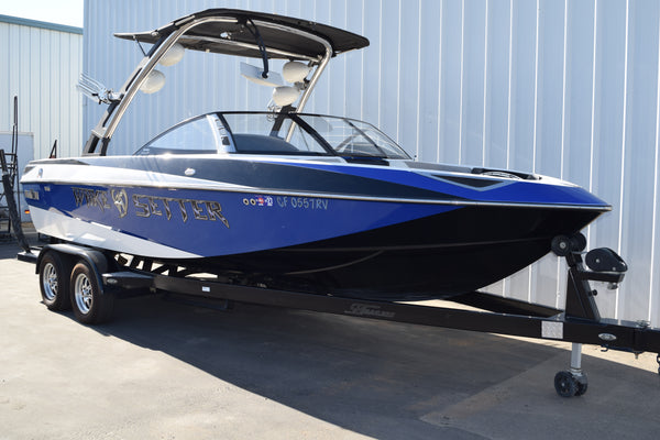 Malibu Wakesetter 23 LSV - 2013