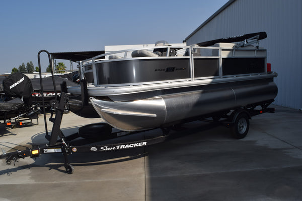 Sun Tracker Bass Buggy 16 XL Select - 2026