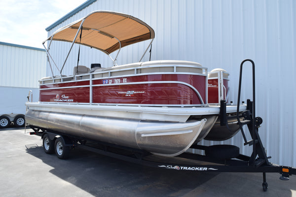 Sun Tracker Party Barge 22 XP3 - 2025