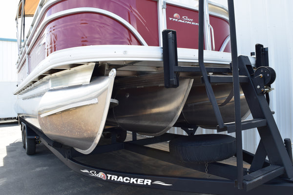 Sun Tracker Party Barge 22 XP3 - 2025