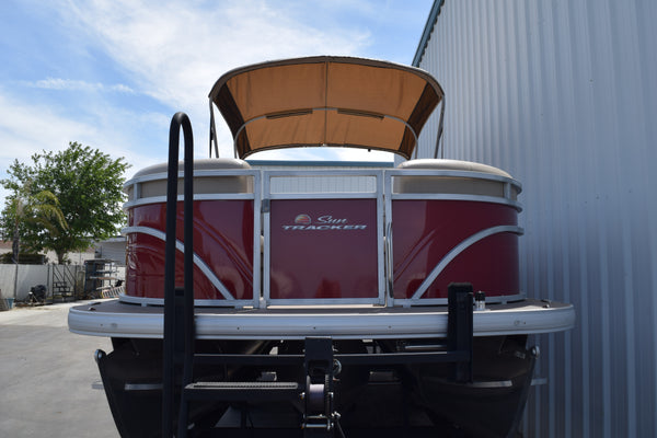 Sun Tracker Party Barge 22 XP3 - 2025
