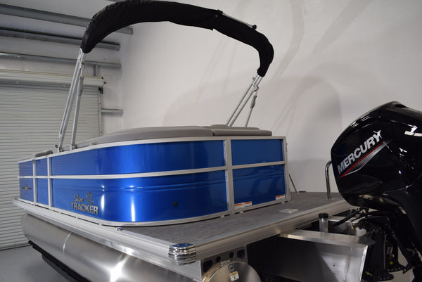 Sun Tracker Party Barge 20 DLX - 2026