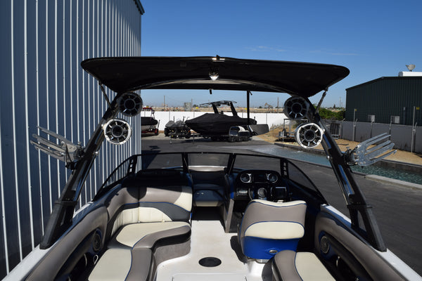 Malibu Wakesetter 23 LSV - 2013