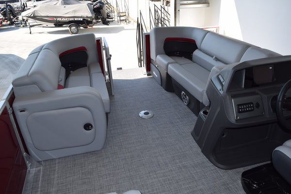 Sun Tracker Party Barge 22 RF DLX - 2026