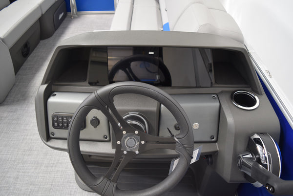 Sun Tracker Party Barge 20 DLX - 2026