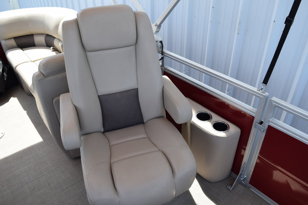 Sun Tracker Party Barge 22 XP3 - 2025