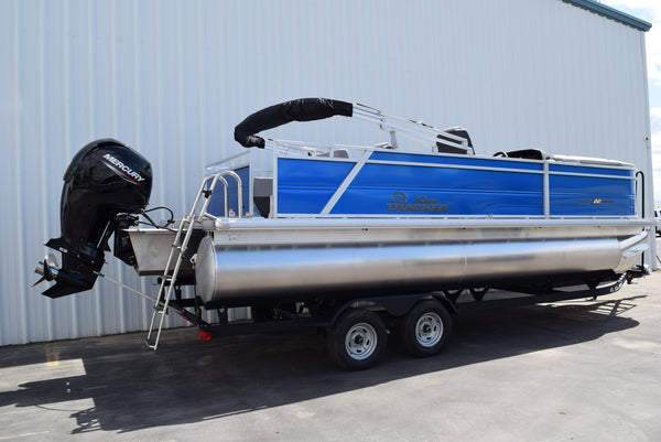 Sun Tracker Party Barge 22 RF DLX - 2026