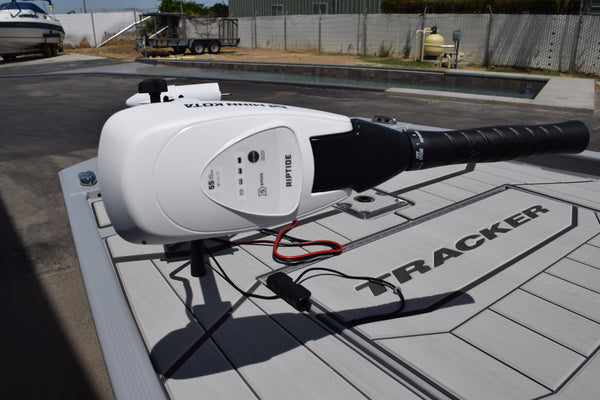 Tracker Bass Tracker Classic CC - 2026