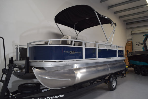 Sun Tracker Bass Buggy 18 DLX - 2026